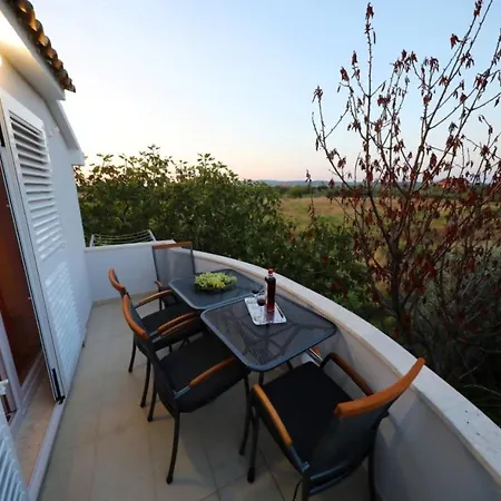 Apartmán Anita - 100 M From The Beach