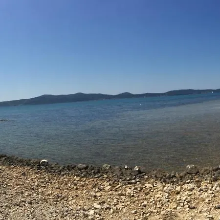 Anita - 100 M From The Beach Sukošan
