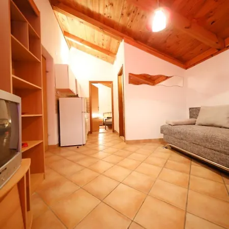 Apartmán Anita - 100 M From The Beach Sukošan