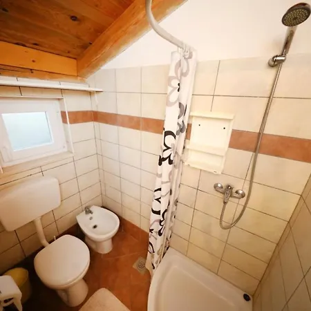 Appartement Anita - 100 M From The Beach *