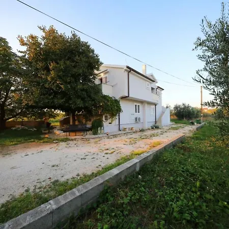Apartament Anita - 100 M From The Beach *