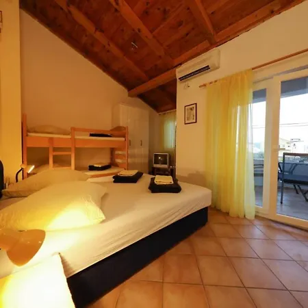 Anita - 100 M From The Beach