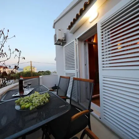 Apartament Anita - 100 M From The Beach *