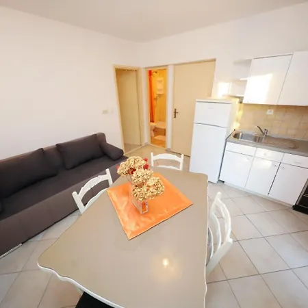 Appartement Anita - 100 M From The Beach